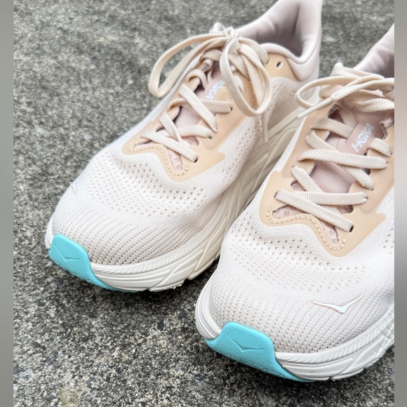 Hoka Arahi 7 Women's Running Shoes - Light Pink/Beige Women’s size 8.5 Men’s 7.5 - Picture 4 of 11